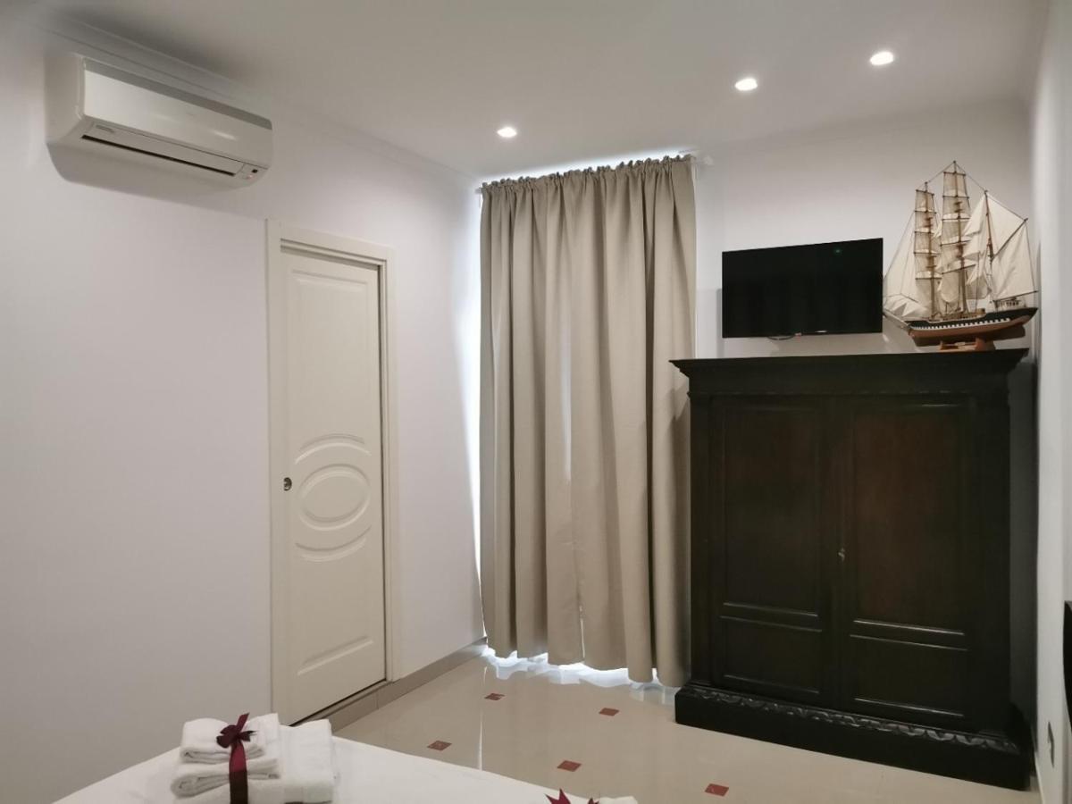 Le Stanze Di Eli E Gio Bed & Breakfast Castellammare di Stabia Exterior photo